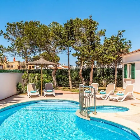 Villa Raquel Blanes *